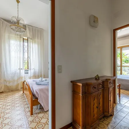Villa Clara - Ampio Giardino 8 Posti - Dei Marmi Querceta